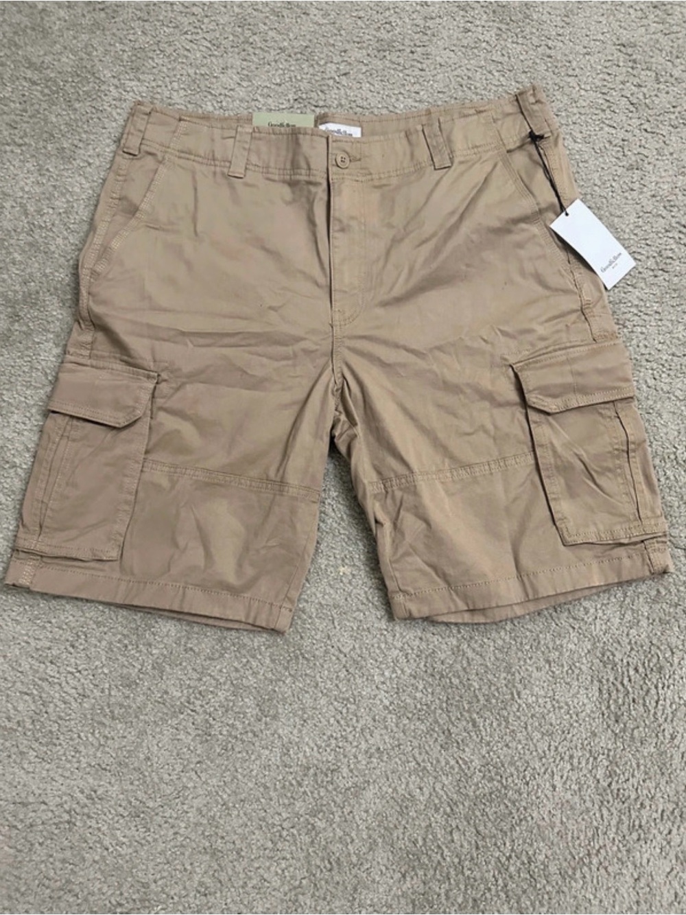 Goodfellow & Co. Men’s Khaki Cargo Shorts – 40W 11” Inseam